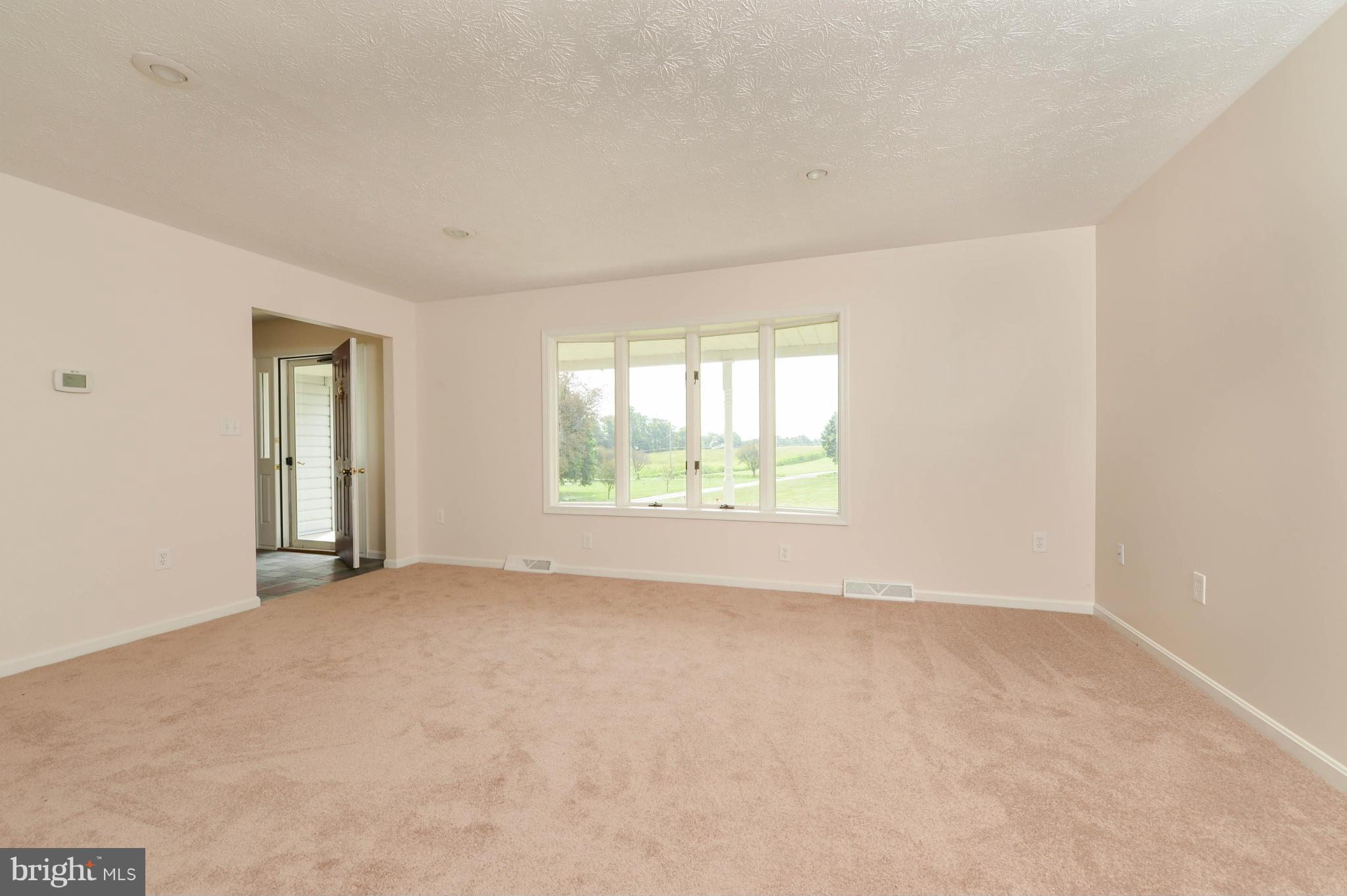 431 Wilson Road Rising Sun, MD 21911 - Photo 3 of 27 Living Room