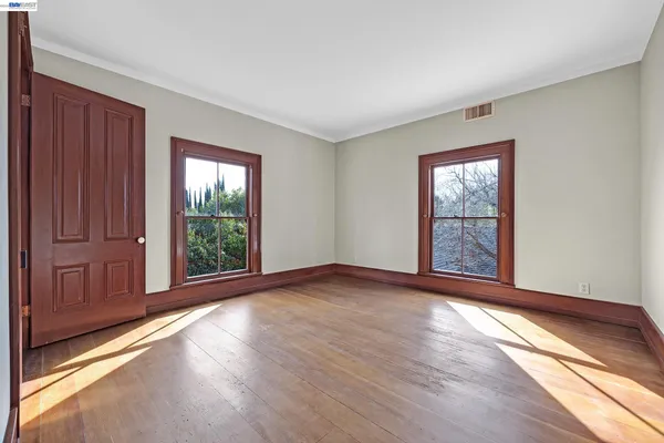 $1,749,000 | 2211 College Avenue, Livermore, CA 94550