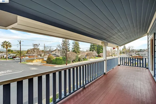 $1,749,000 | 2211 College Avenue, Livermore, CA 94550