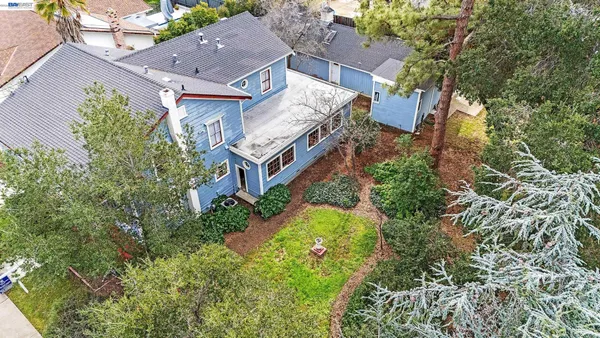 $1,749,000 | 2211 College Avenue, Livermore, CA 94550