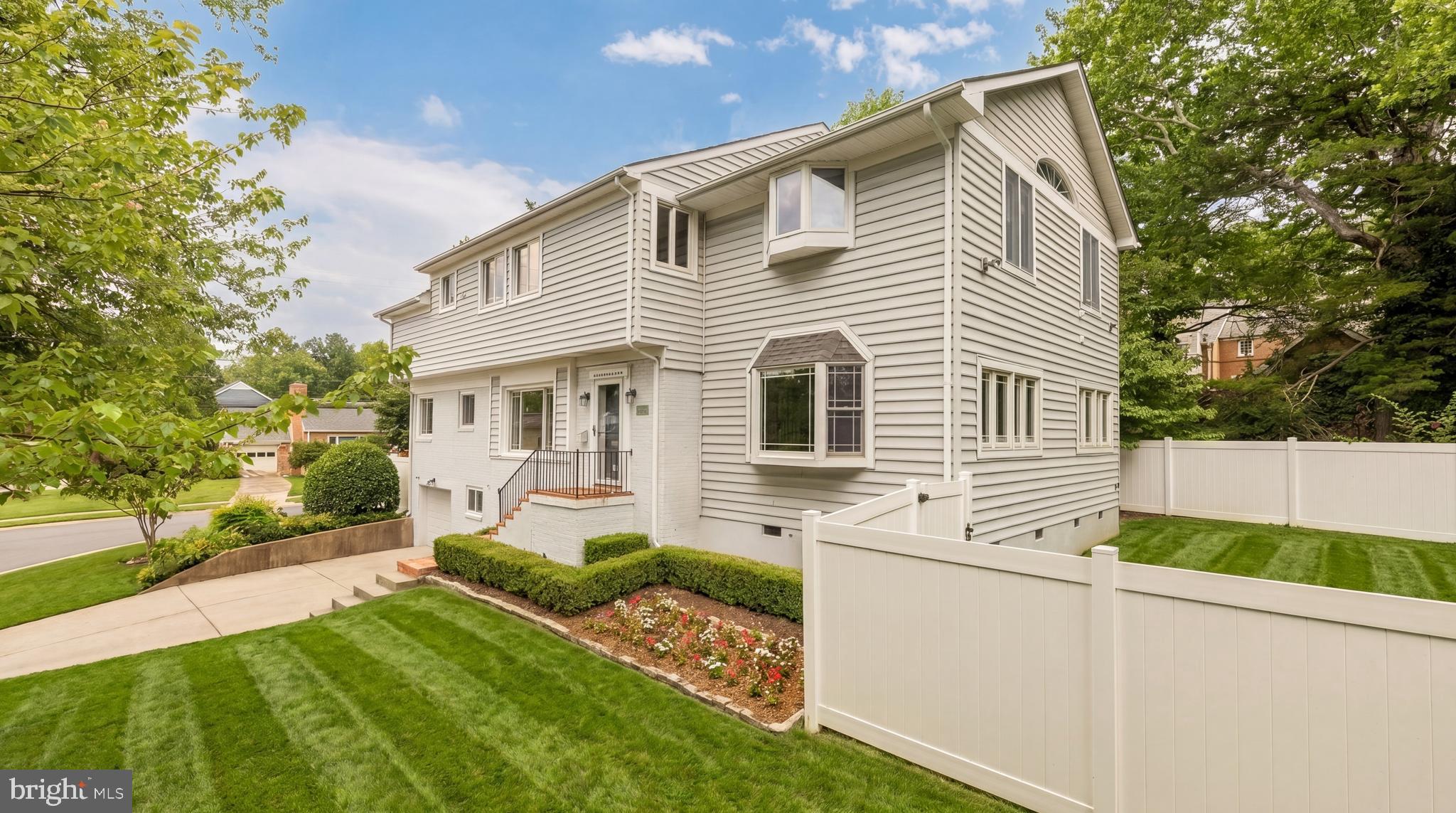 4717 Edgefield Road Bethesda, MD 20814 - Photo 32 of 32