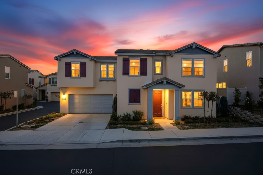 950 Helena Ridge Lake Elsinore, CA 92530 - Photo 6 of 41 Gallery Image 6