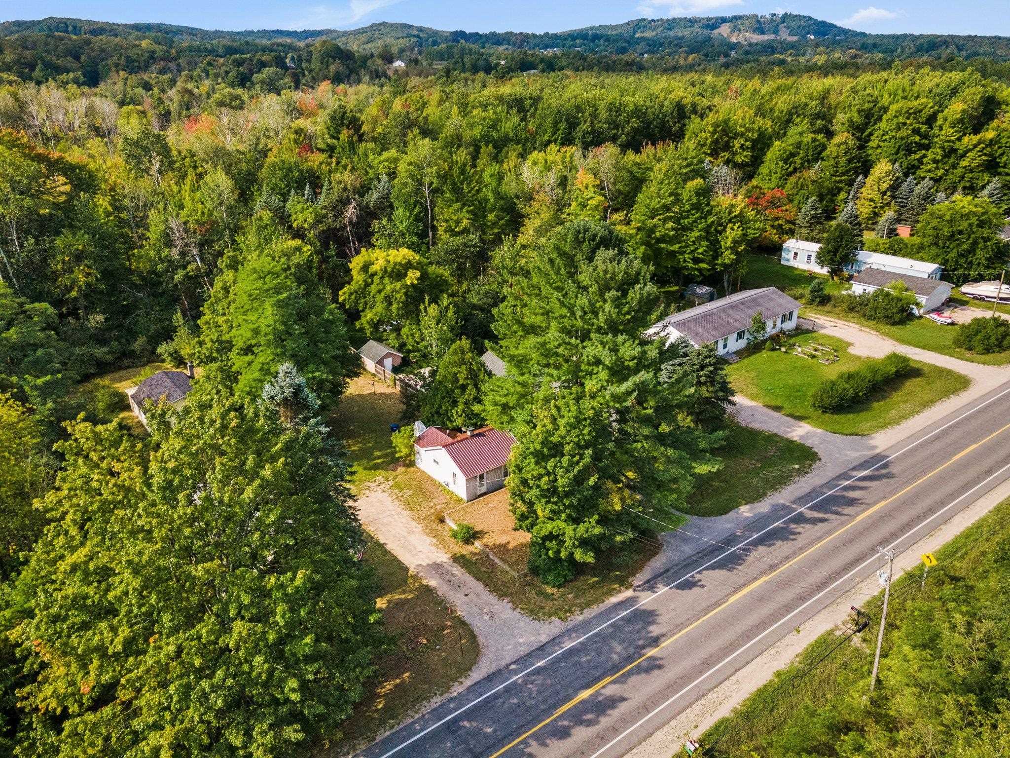 8860 East Fouch Road Traverse City, MI 49684 - Photo 1 of 9 1917294.JPG
