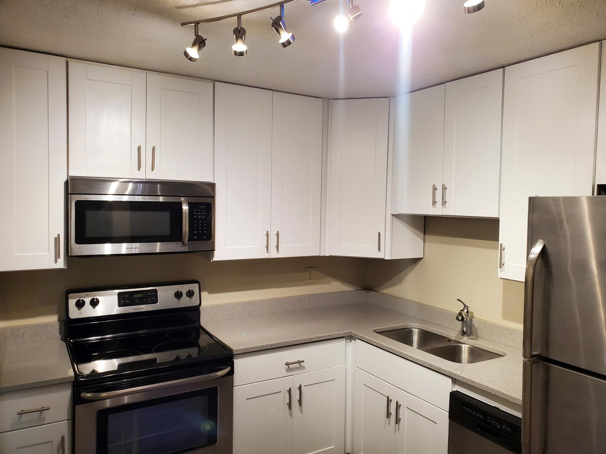 3155 Coachman Road, Unit 275 Eagan, MN 55121 - Photo 1 of 1