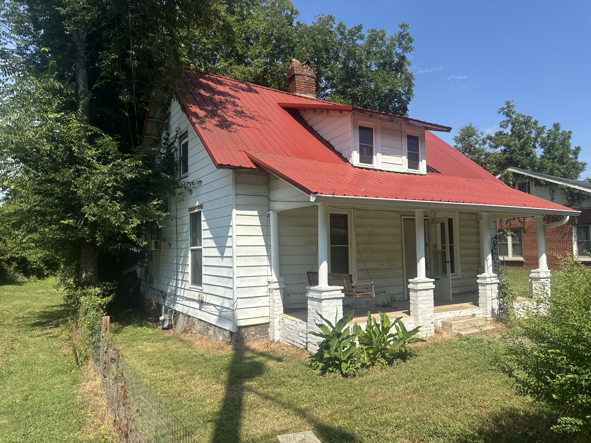 118 South Rhodes Street Pulaski, TN 38478 - Photo 3 of 24 Gallery Image 3