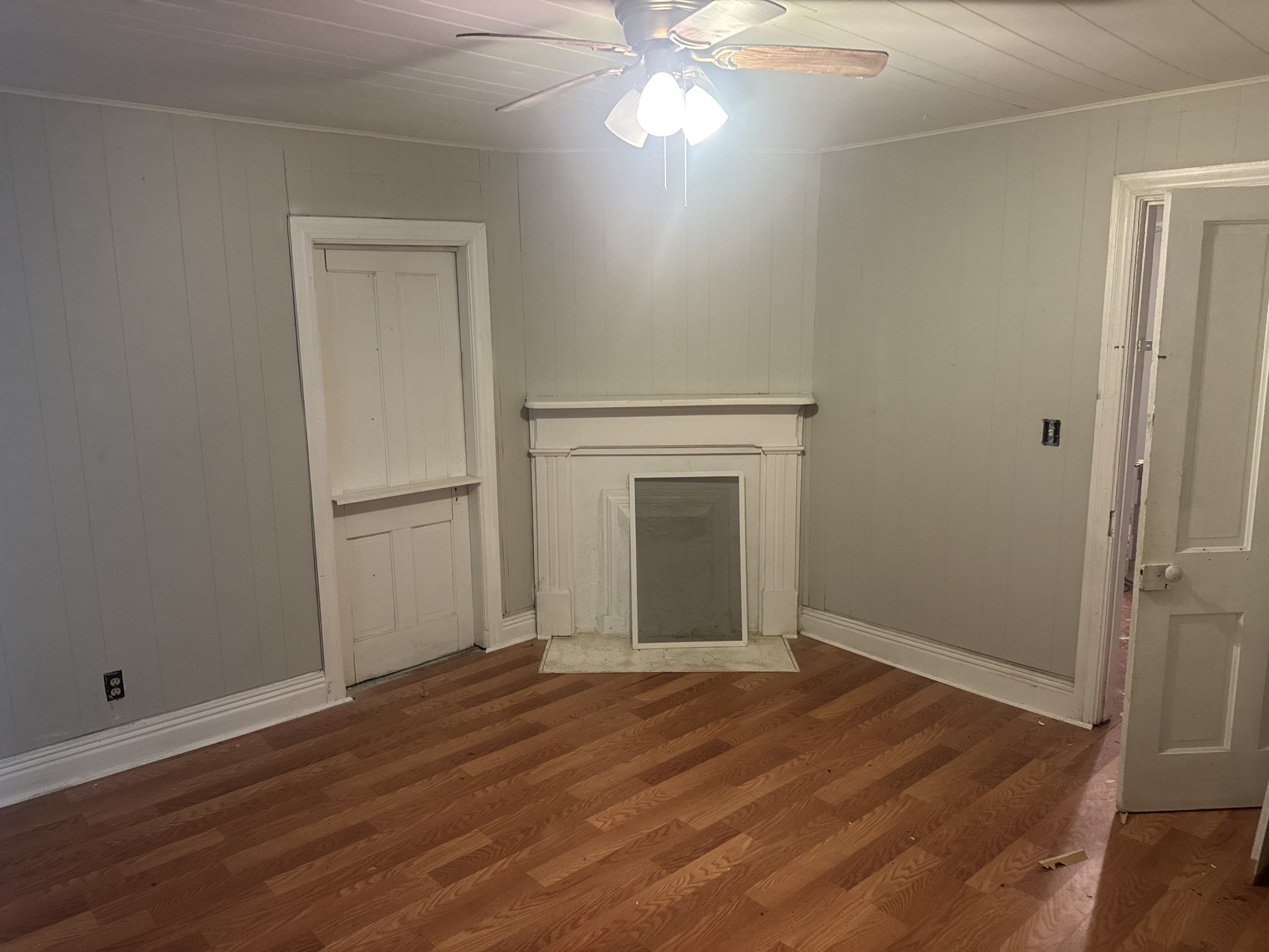 118 South Rhodes Street Pulaski, TN 38478 - Photo 4 of 24 Gallery Image 4