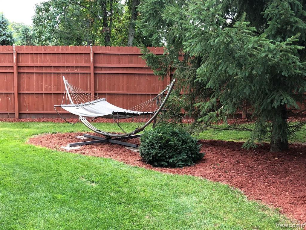 5488 Lange Road Birch Run, MI 48415 - Photo 12 of 45