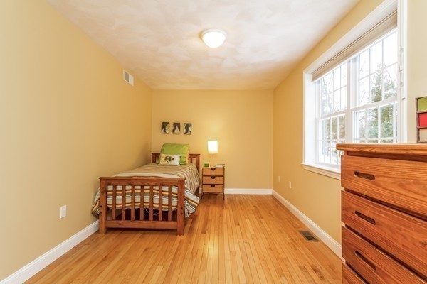 7 Jamie Road Dunstable, MA 01827 - Photo 19 of 30 Gallery Image 19