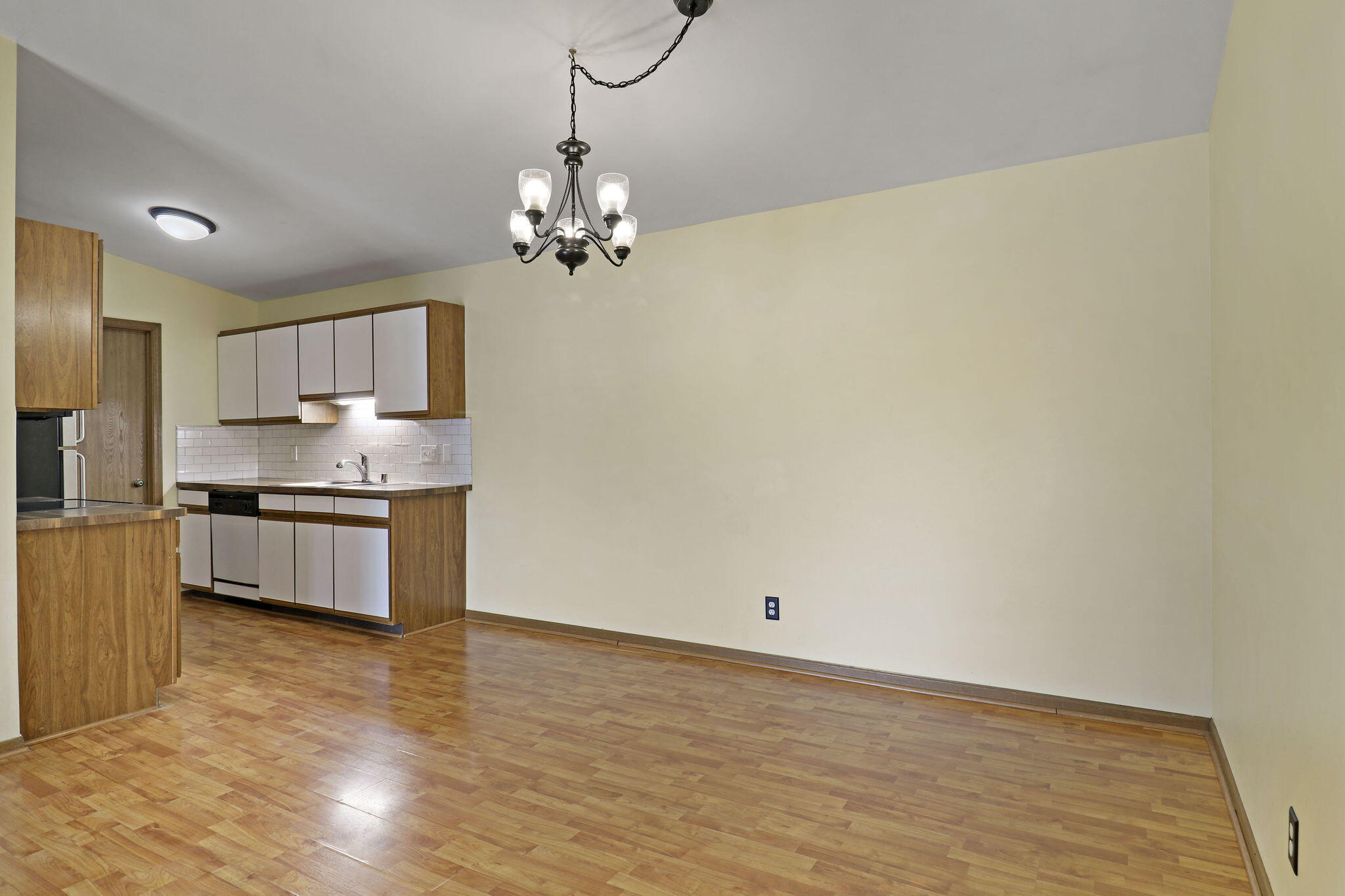 3938 81st Street, Unit F Kenosha, WI 53142 - Photo 7 of 19 7-web-or-mls-3938 81st St F, Kenosha, WI