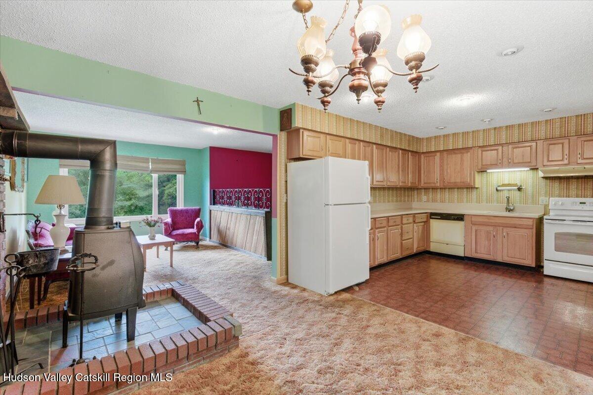 125 Reme Road Prattsville, NY 12468 - Photo 35 of 35 09-Open floor plan