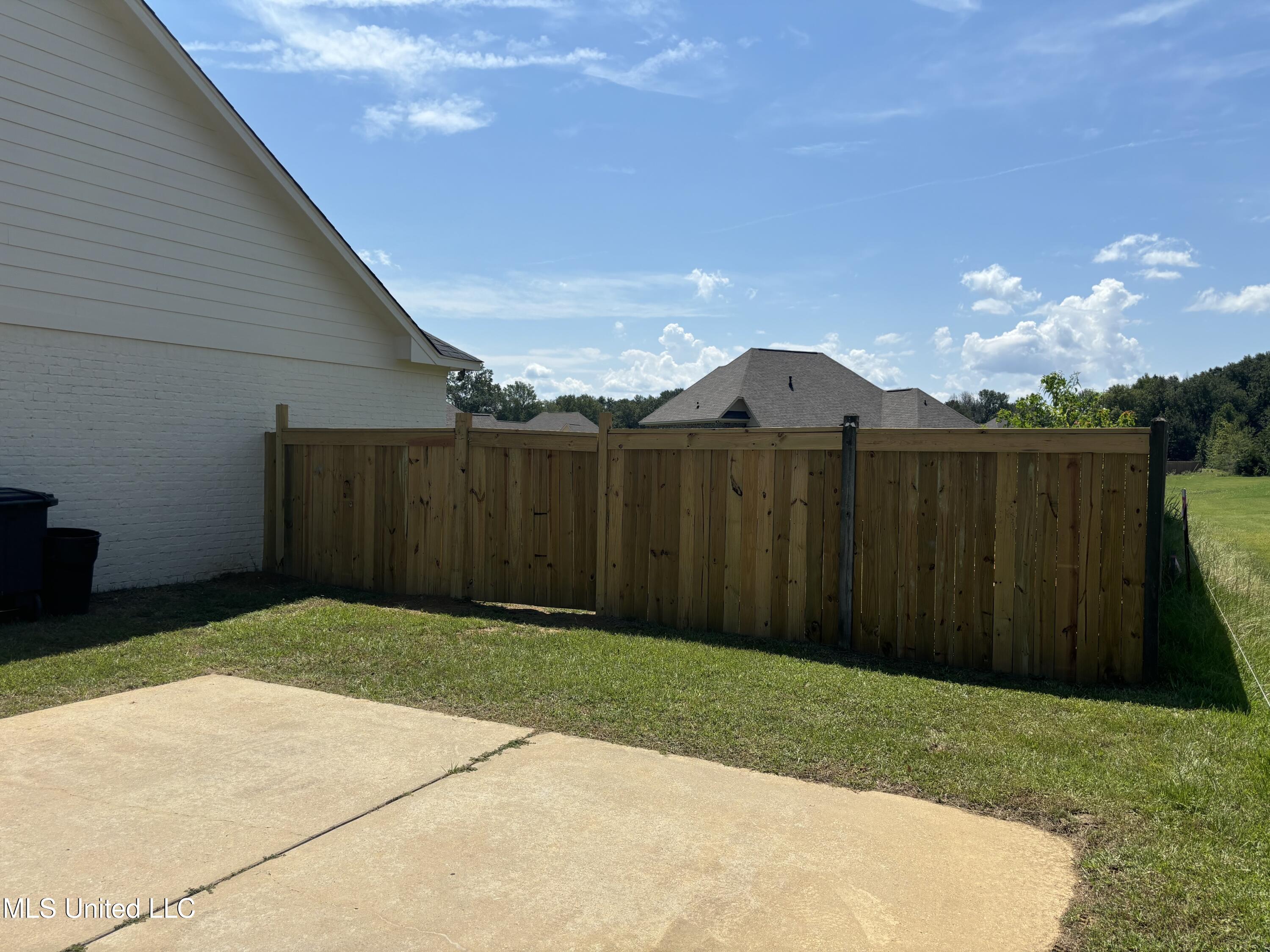 121 Porter Ridge Canton, MS 39046 - Photo 6 of 33 IMG_8834
