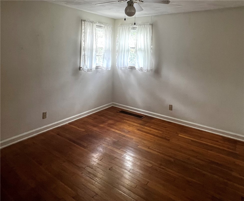 718 Taylor Road Horseheads, NY 14845 - Photo 13 of 46 Third Bedroom
