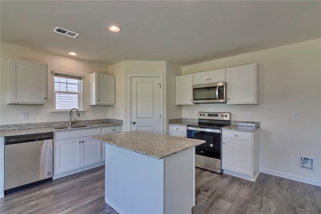 1012 Fairfield Drive Seneca, SC 29678 - Photo 12 of 24