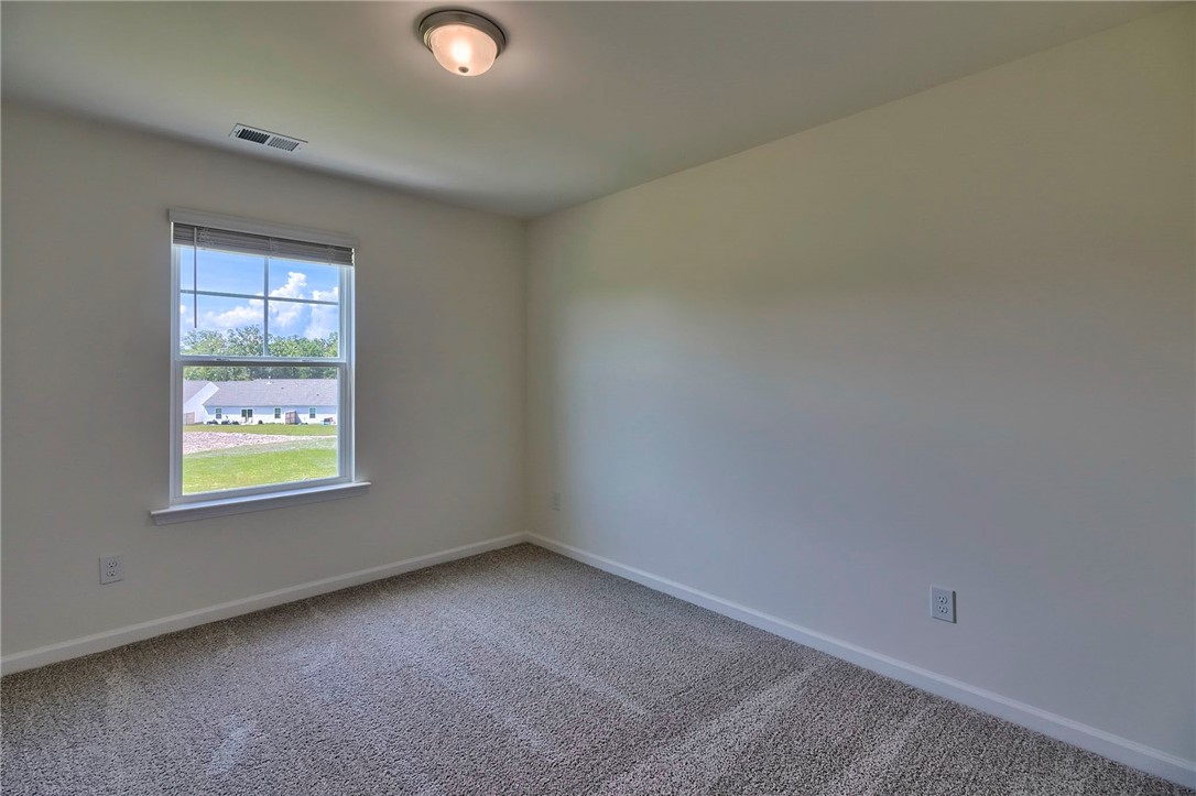 1012 Fairfield Drive Seneca, SC 29678 - Photo 17 of 24