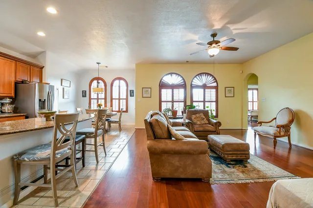 $289,999 | 20743 Oakhurst Park Drive, Porter, TX 77365