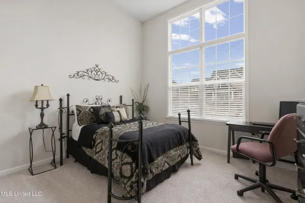 $399,900 | 7276 Edgewater Drive, Olive Branch, MS 38654