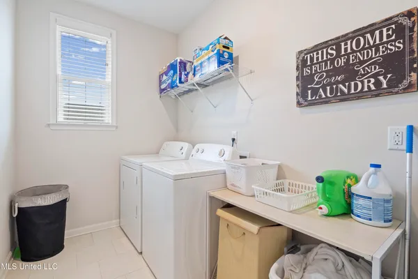 $399,900 | 7276 Edgewater Drive, Olive Branch, MS 38654