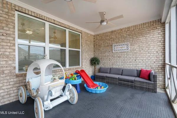 $399,900 | 7276 Edgewater Drive, Olive Branch, MS 38654