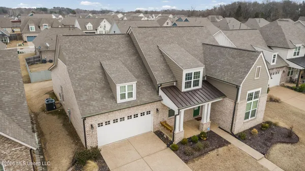 $399,900 | 7276 Edgewater Drive, Olive Branch, MS 38654