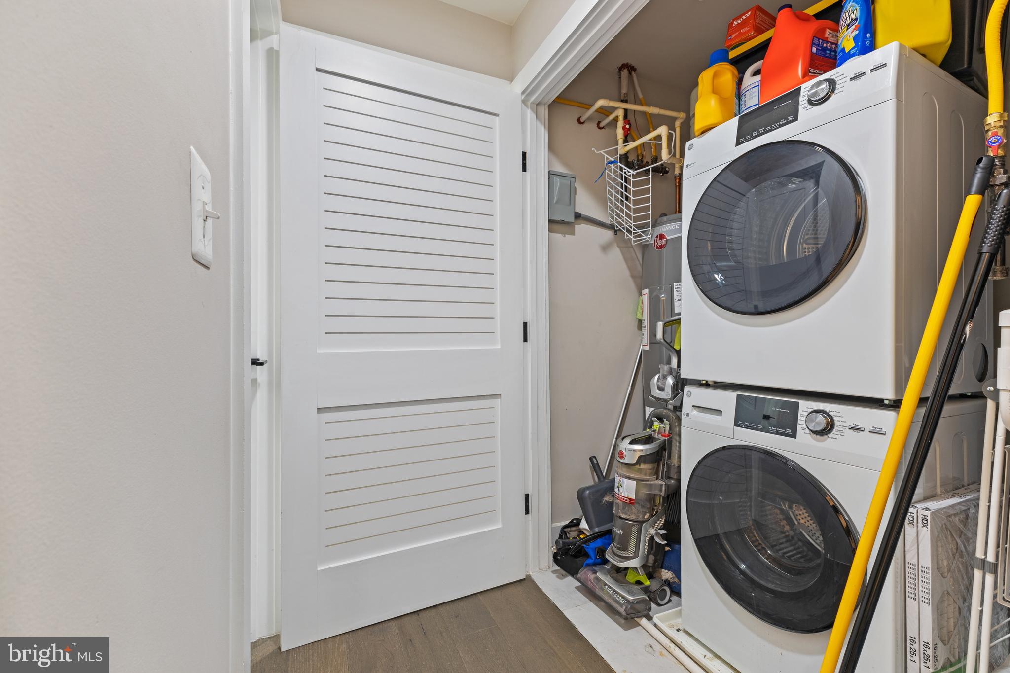 1028 Bladensburg Road Northeast, Unit 37 Washington, DC 20002 - Photo 19 of 29 a utility room with dryer and washer