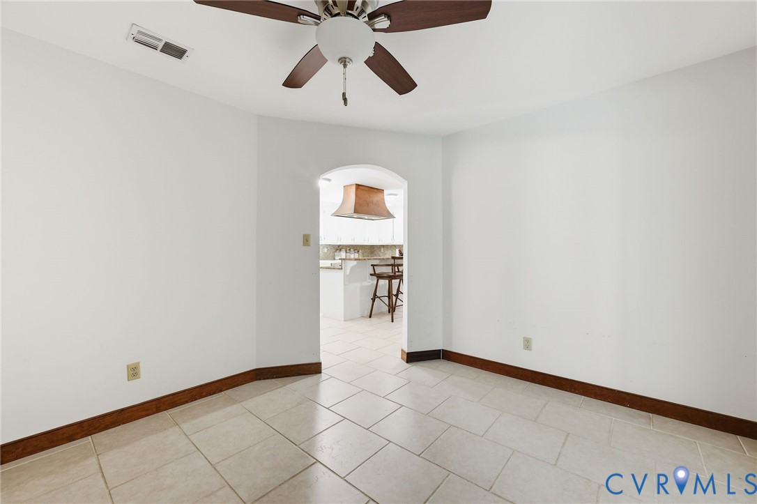 19001 Duval Road Moseley, VA 23120 - Photo 23 of 35