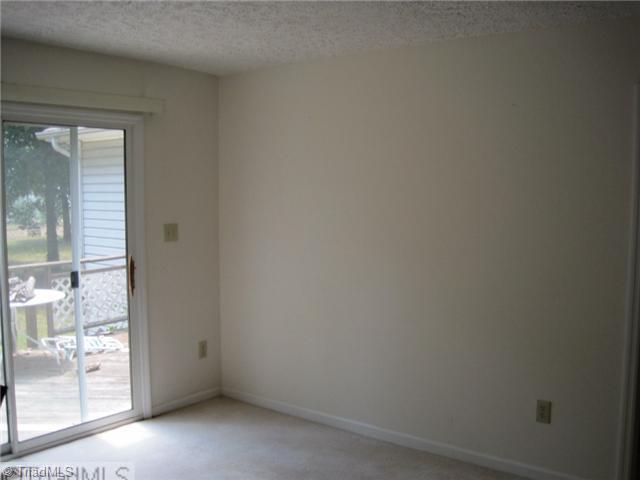 3957 Corbett Road Mebane, NC 27302 - Photo 3 of 16 Dining Room.