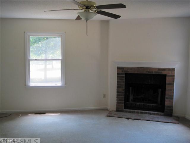 3957 Corbett Road Mebane, NC 27302 - Photo 8 of 16 Den/Family/Great Room.