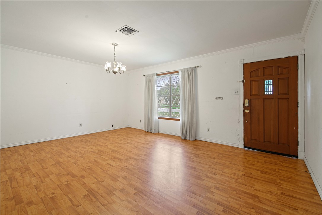 505 Olive Street Bryan, TX 77801 - Photo 4 of 15