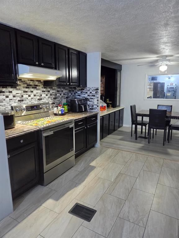 6663 Pompeii Road Orlando, FL 32822 - Photo 2 of 37