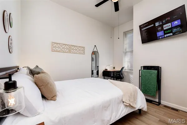$1,175,000 | 2608 South 11th Street, St. Louis, MO 63118