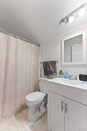$1,175,000 | 2608 South 11th Street, St. Louis, MO 63118