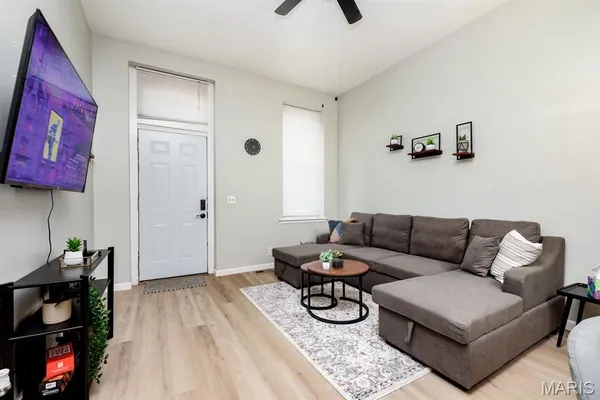 $1,175,000 | 2608 South 11th Street, St. Louis, MO 63118