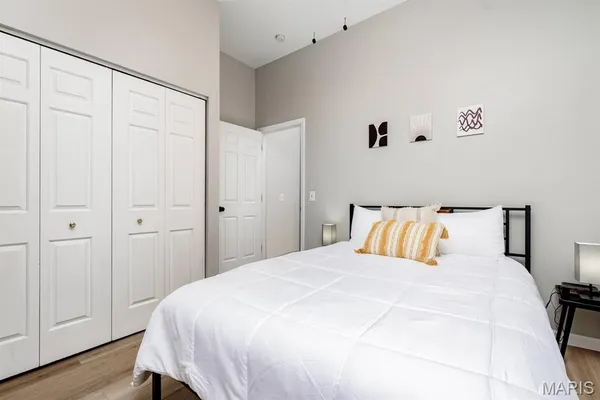 $1,175,000 | 2608 South 11th Street, St. Louis, MO 63118