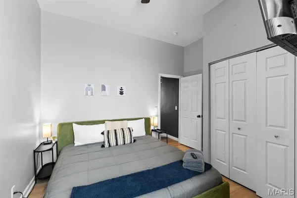 $1,175,000 | 2608 South 11th Street, St. Louis, MO 63118