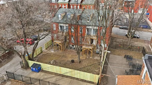 $1,175,000 | 2608 South 11th Street, St. Louis, MO 63118