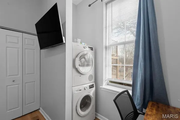 $1,175,000 | 2608 South 11th Street, St. Louis, MO 63118