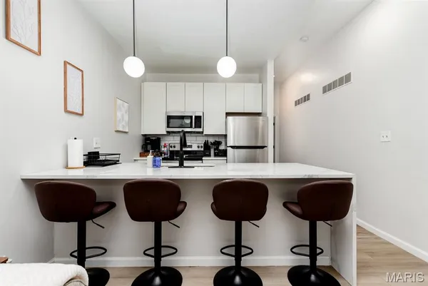 $1,175,000 | 2608 South 11th Street, St. Louis, MO 63118