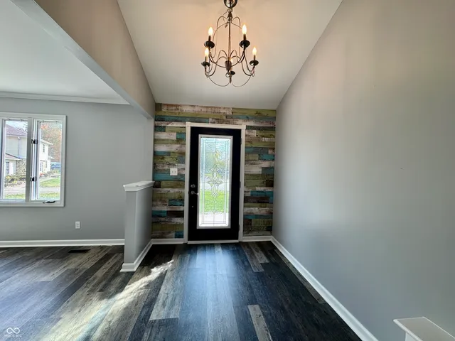 $329,000 | 21 Bluebird Court, Greenfield, IN 46140