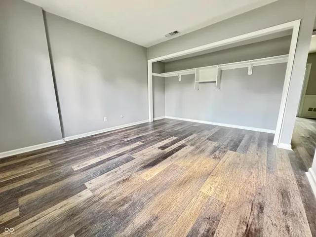 $329,000 | 21 Bluebird Court, Greenfield, IN 46140