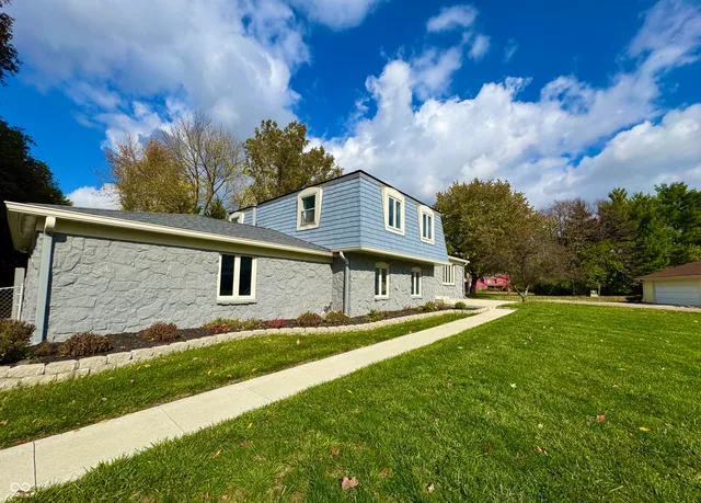 $329,000 | 21 Bluebird Court, Greenfield, IN 46140