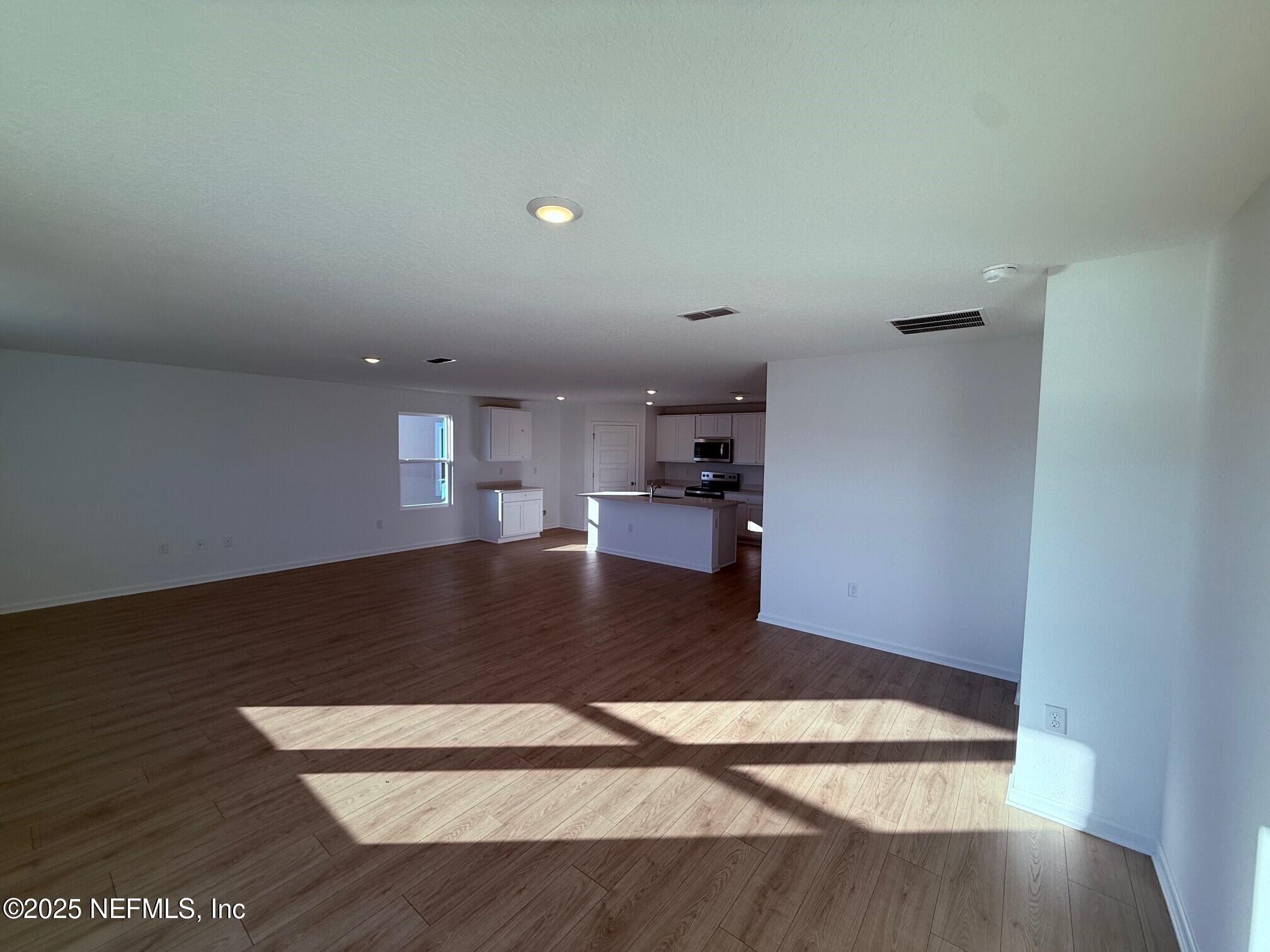 12251 Yew Tree Road Jacksonville, FL 32218 - Photo 15 of 76 great room