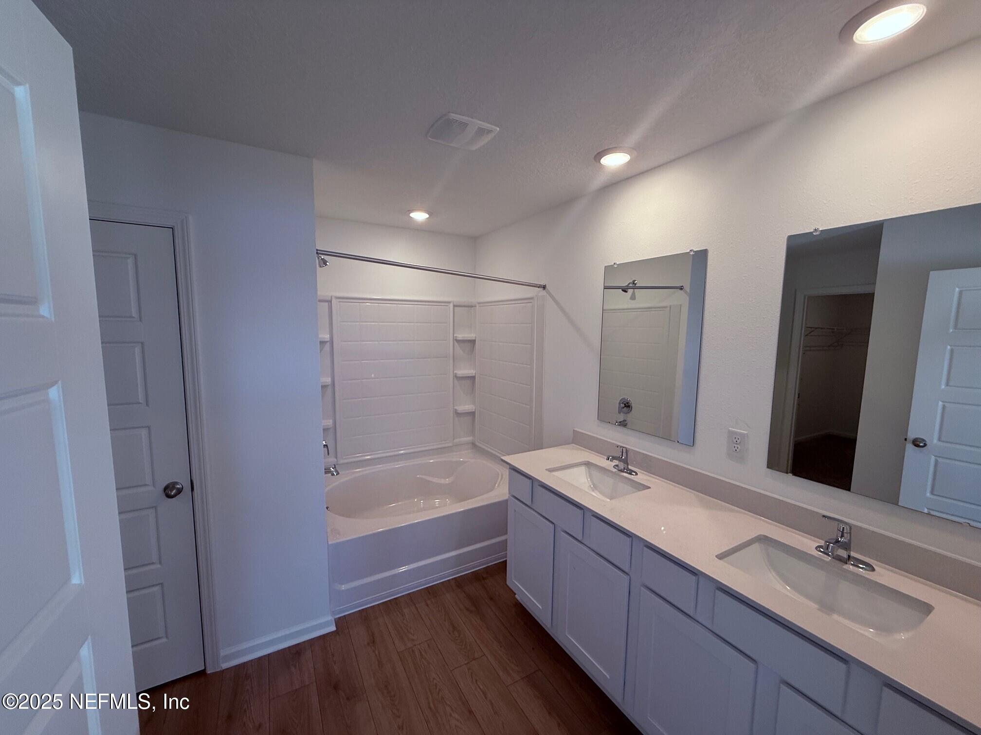 12251 Yew Tree Road Jacksonville, FL 32218 - Photo 23 of 76 primary bathroom