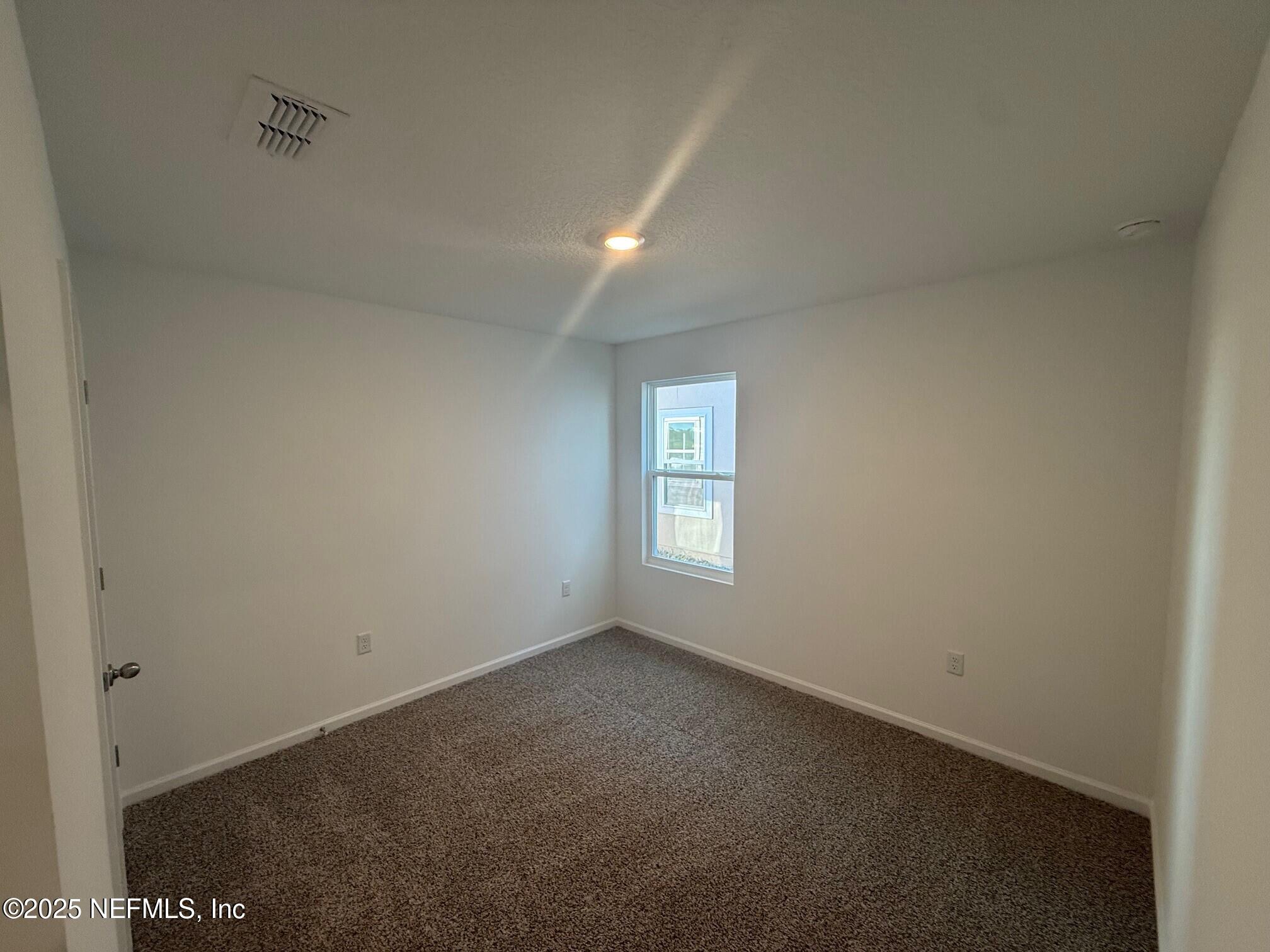 12251 Yew Tree Road Jacksonville, FL 32218 - Photo 37 of 76 guest bed1