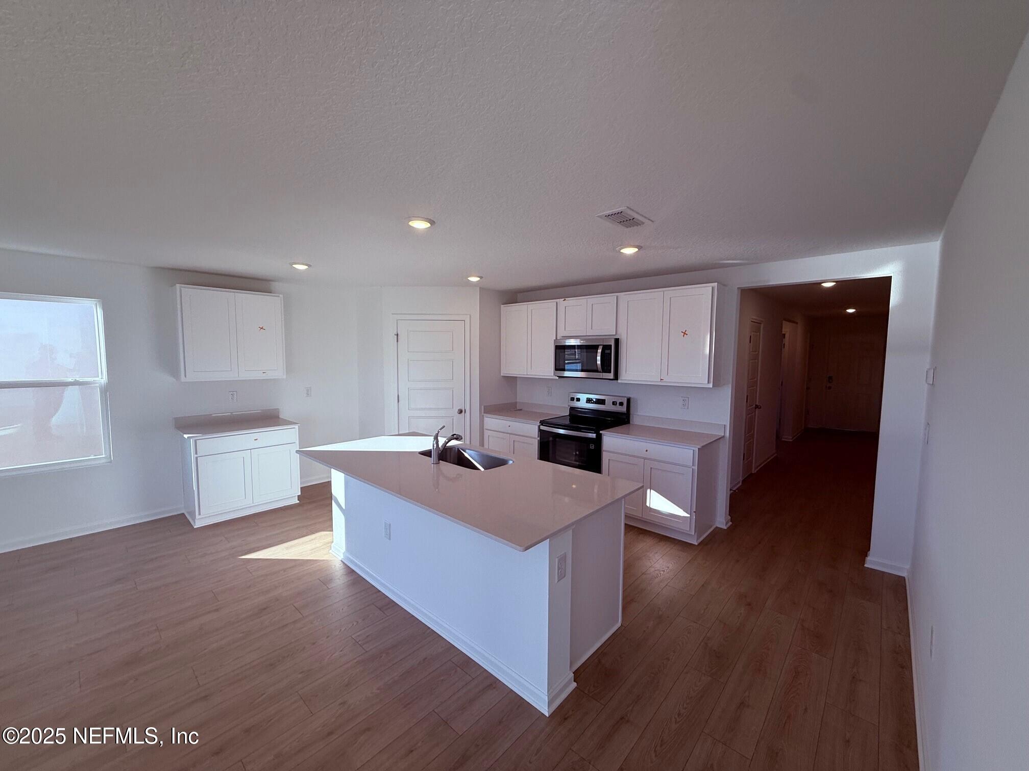 12251 Yew Tree Road Jacksonville, FL 32218 - Photo 7 of 76 kitchen2