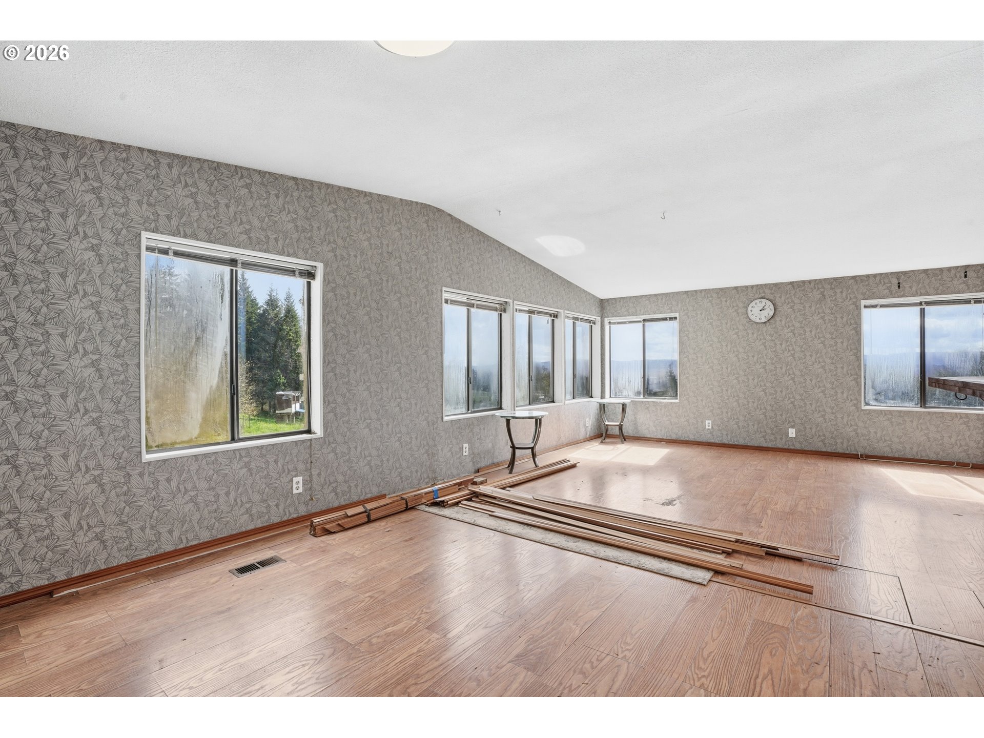 144 Angels Lane Kalama, WA 98625 - Photo 10 of 28 a bathroom with a tub sink and window