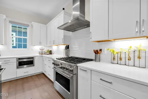 $974,900 | 616 East Cabarrus Street, Raleigh, NC 27601