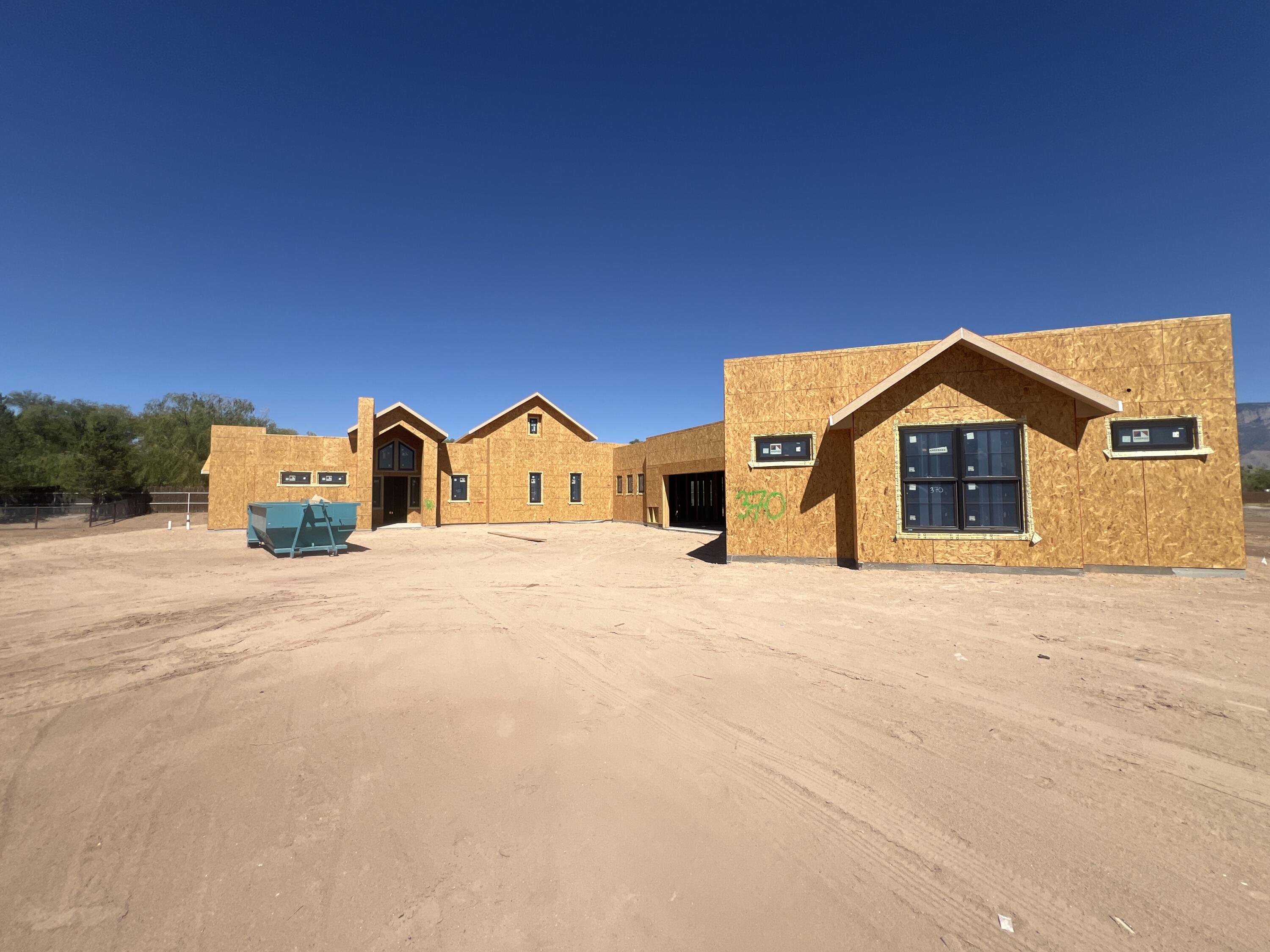 370 Pueblito Road Corrales, NM 87048 - Photo 7 of 13 Gallery Image 7
