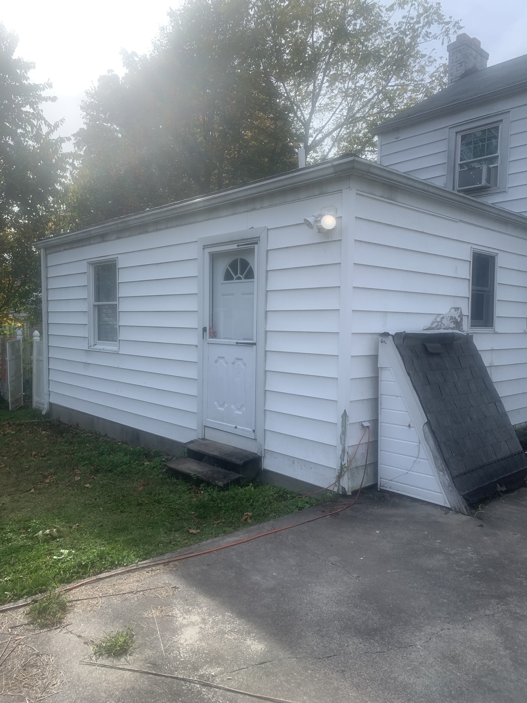 6 Norway Road North Haven, CT 06473 - Photo 3 of 15 a view of a garage