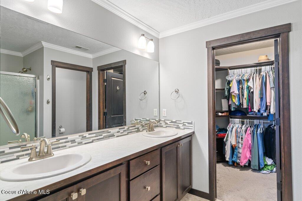 4603 Fennec Fox Lane Post Falls, ID 83854 - Photo 22 of 26 Ensuite Bath