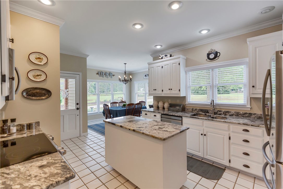 2814 Rambling Path Anderson, SC 29621 - Photo 17 of 47